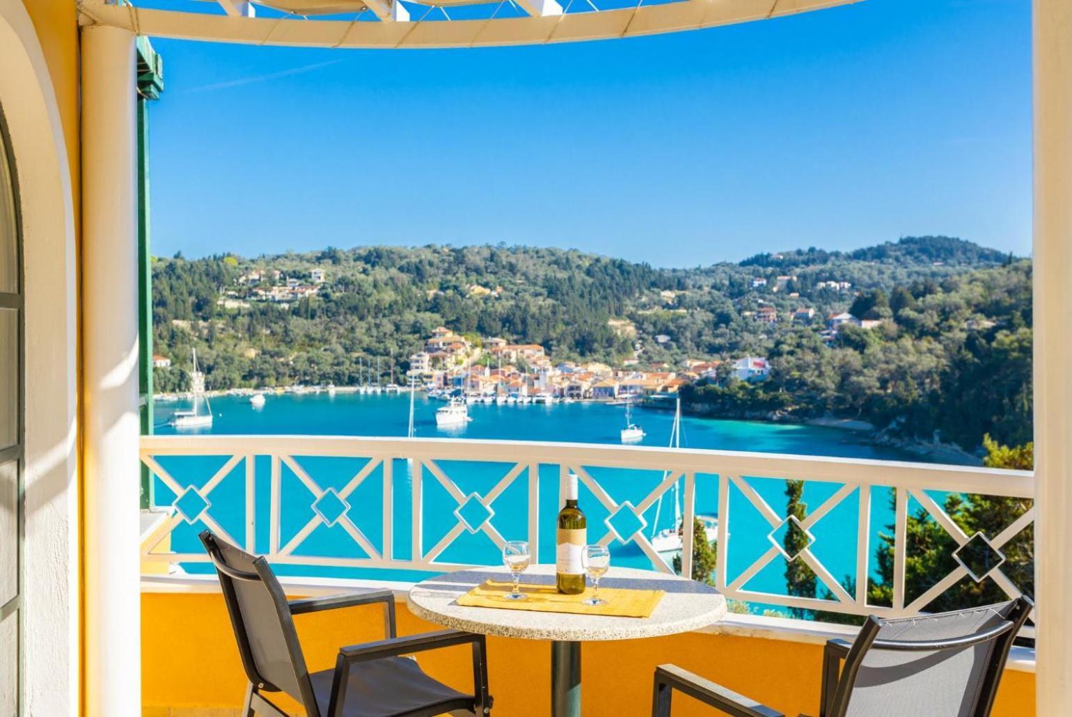 Thanasis Dalietatika Exterior photo