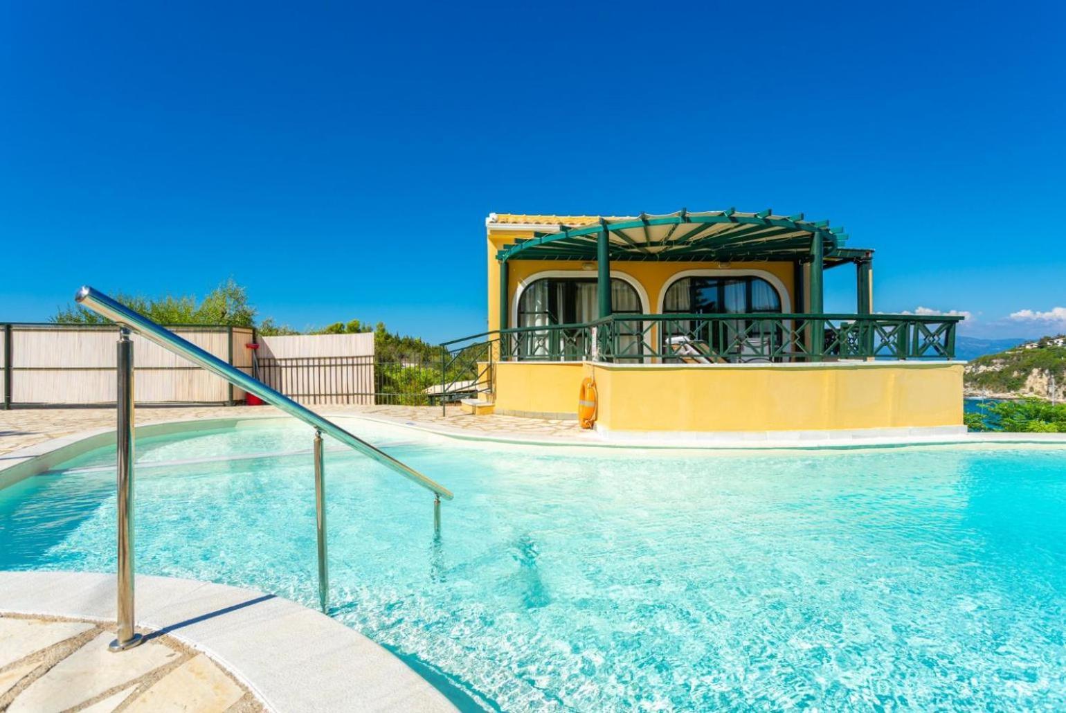 Thanasis Dalietatika Exterior photo
